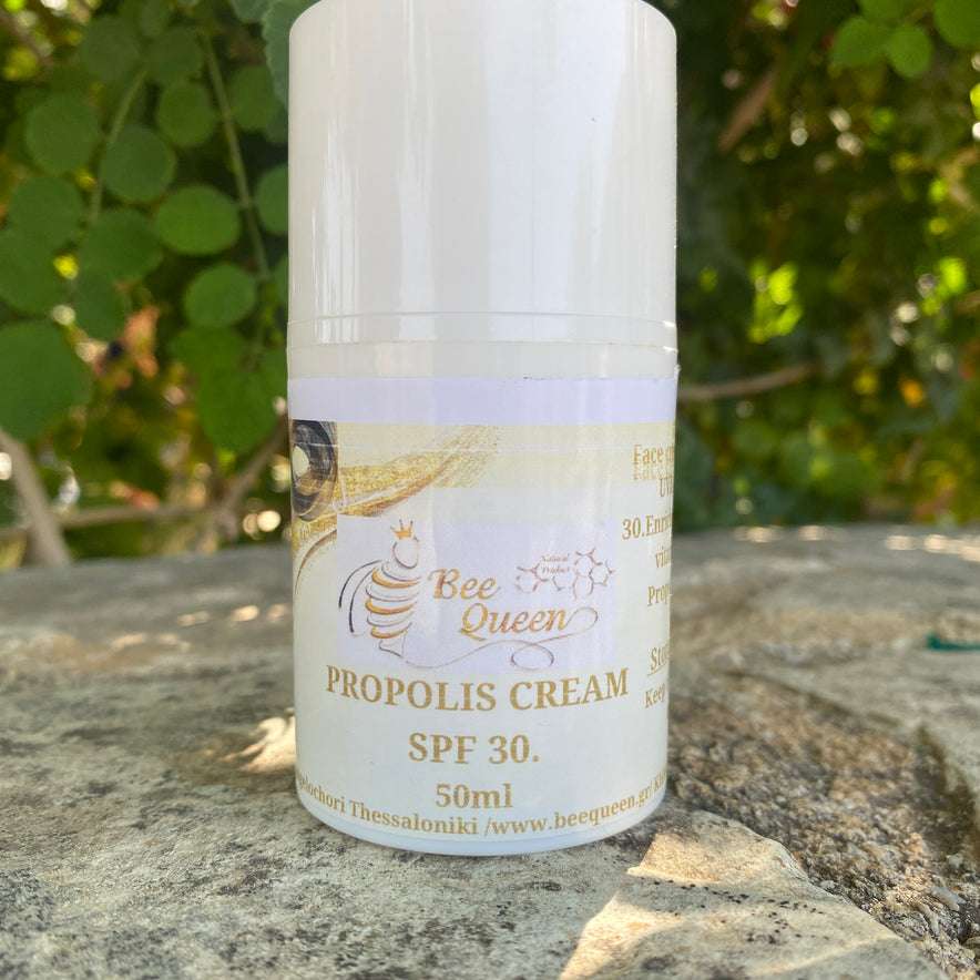 Image for <tc>Crème solaire naturelle pour le visage FPS30 avec cire d'abeille et propolis</tc>