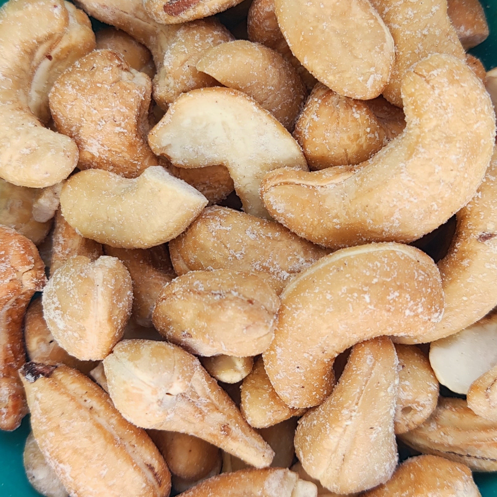 Roasted Cashews with Salt